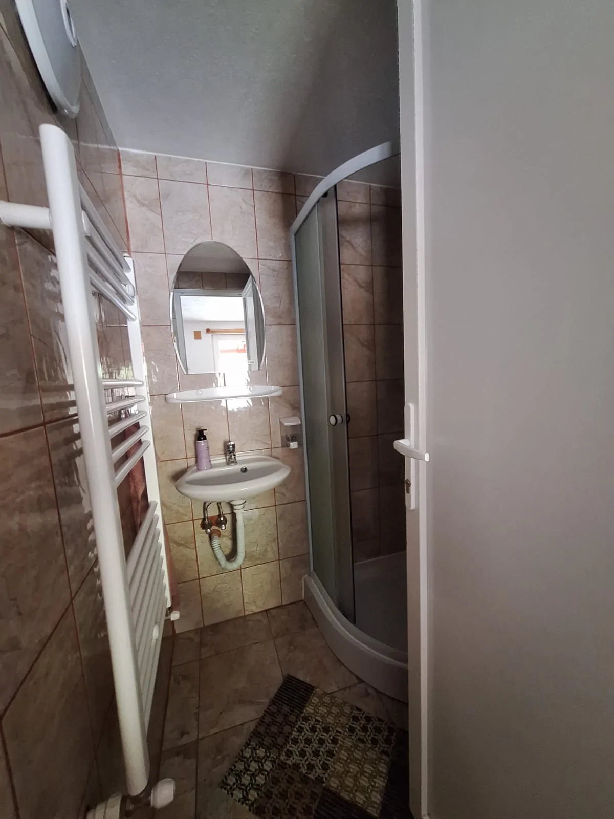 Apartman 9 – fürdőszoba
